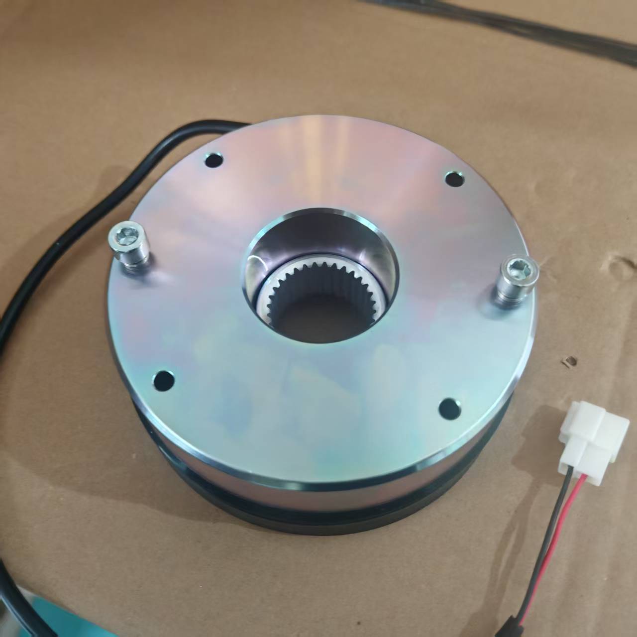 Freno electrónico 45712D-F-L0. - Car Electronics reseña y precio